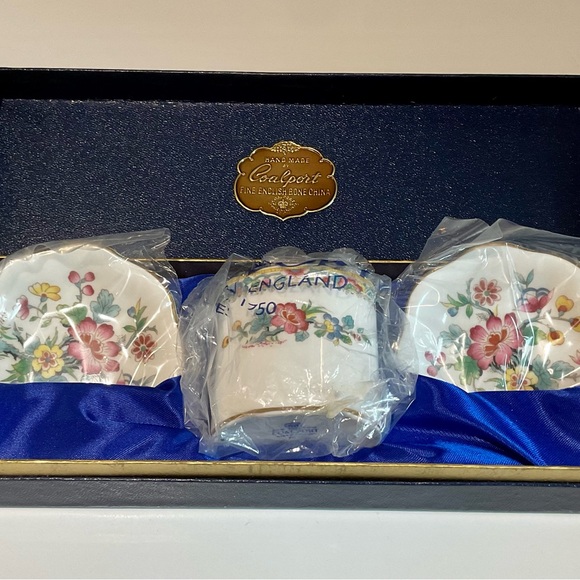 Vintage Hand Made Coalport Ming Rose Fine Bone China 3 Piece Vanity Set - Picture 3 of 7